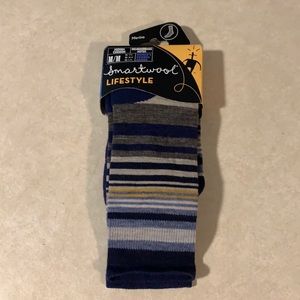 NEW Smartwool Women’s Merino cushioned socks, size M